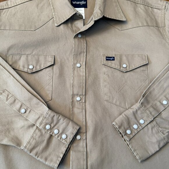 Wrangler Men's Cowboy Cut Firm Finish Long Sleeve Pearl Snap Work Shirt XXL - Picture 2 of 5